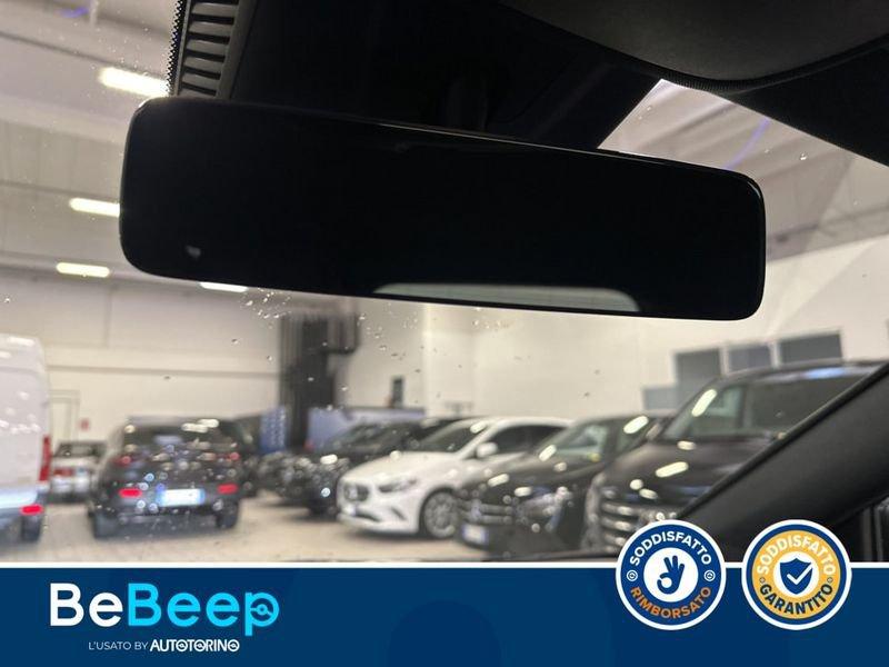 Mercedes-Benz GLA 180 PREMIUM AUTO