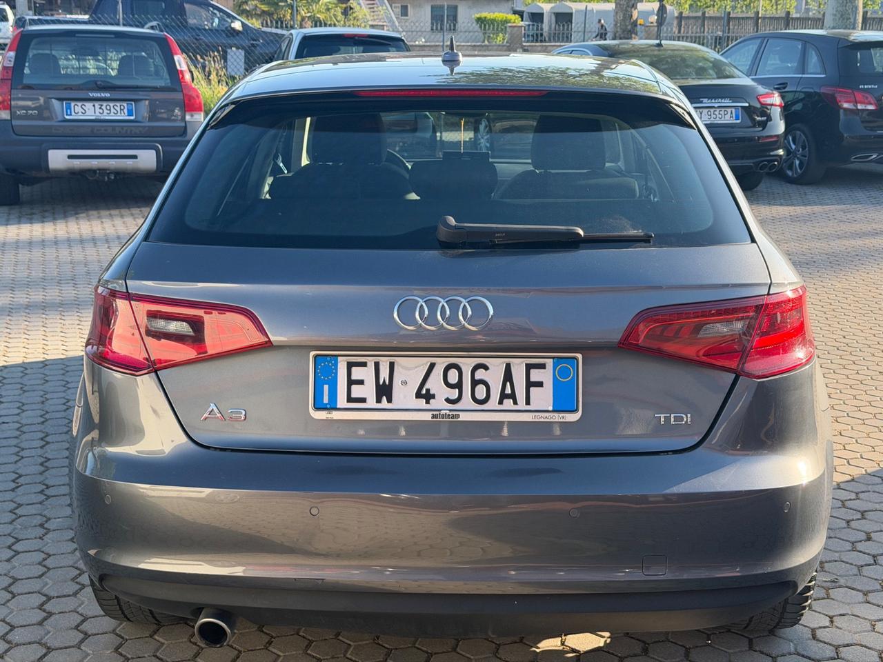 Audi A3 1.6 TDI clean diesel S tronic Ambition