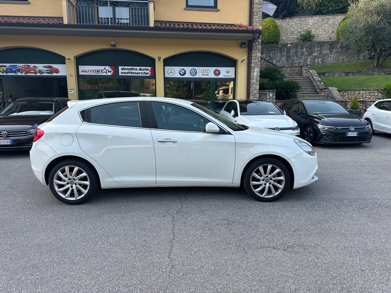 Alfa Romeo Giulietta 1.6 JTDm-2 105 CV Distinctive