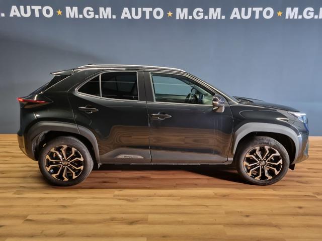 TOYOTA Yaris Cross 1.5 Hybrid 5p. E-CVT AWD-i TREND