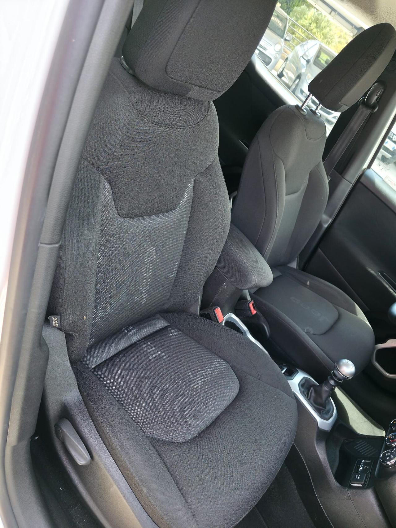 Jeep Renegade 1.6 Mjt Sport
