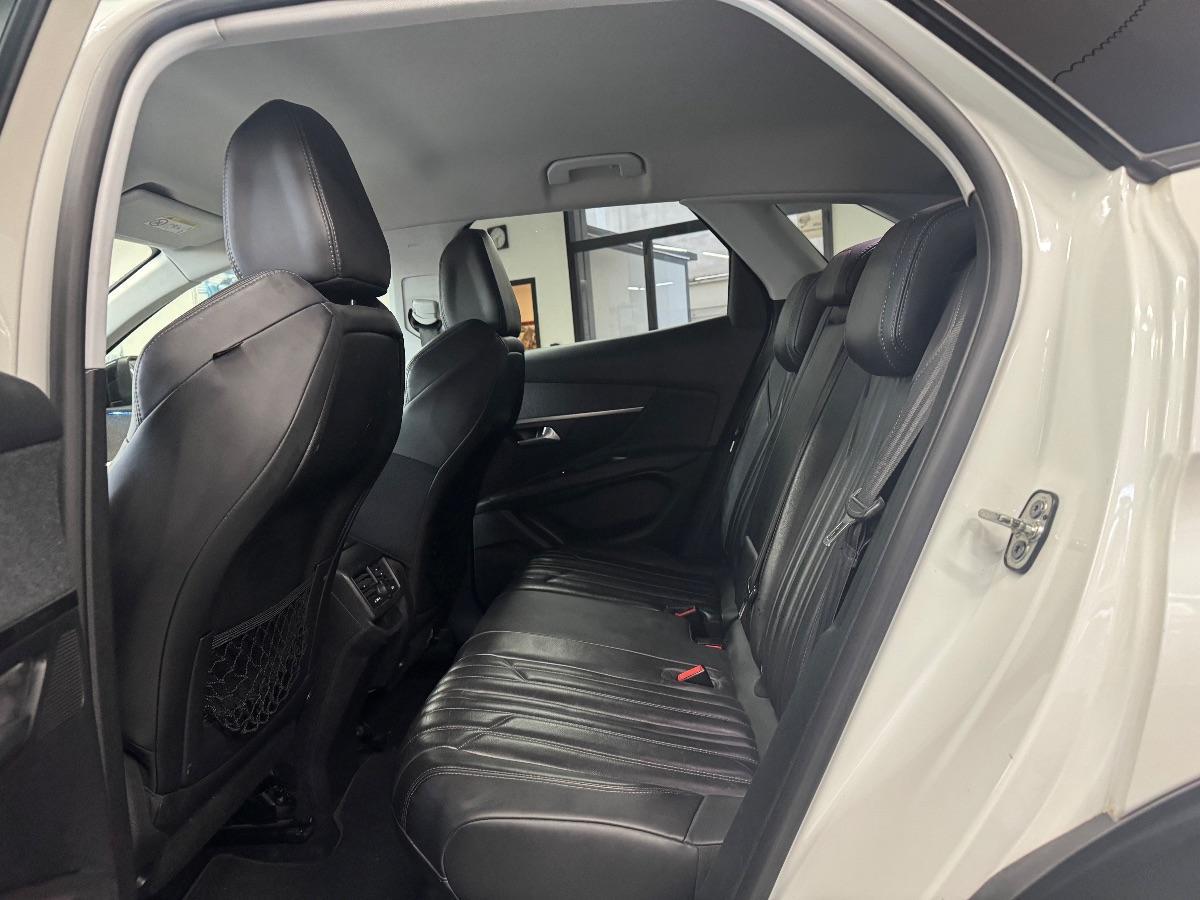 PEUGEOT 3008 BlueHDi 120 EAT6 S&S GT Line