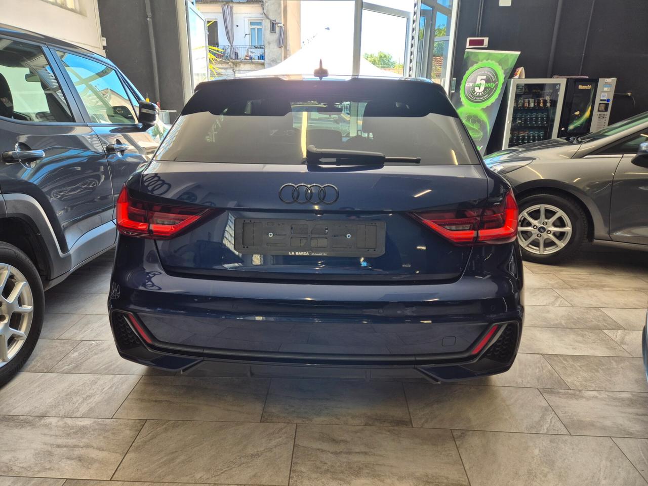 Audi A1 SPB 30 TFSI S tronic Identity Black S-line