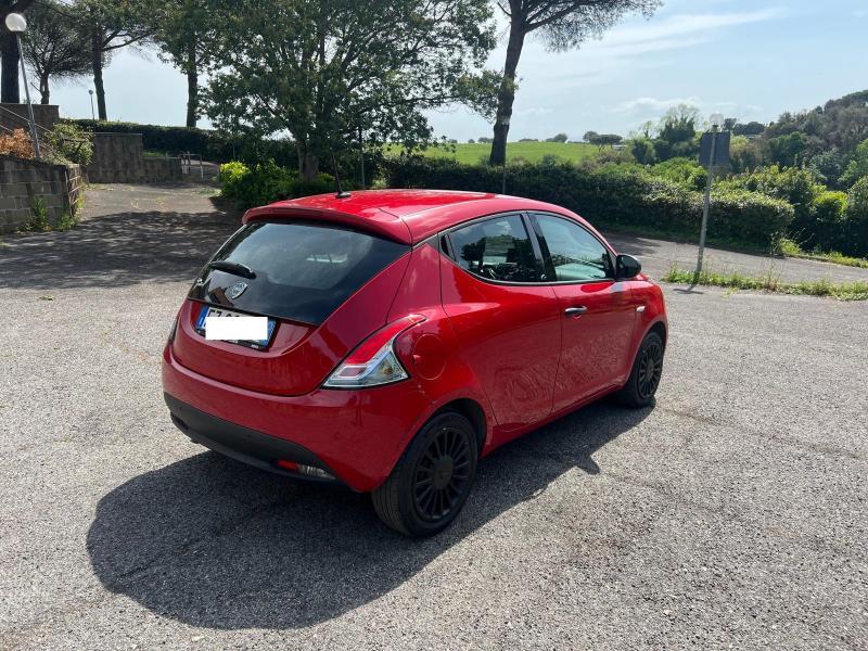 Lancia Ypsilon 5 Porte 1.2 2019 ecochic Gpl 69cv 65000KM.
