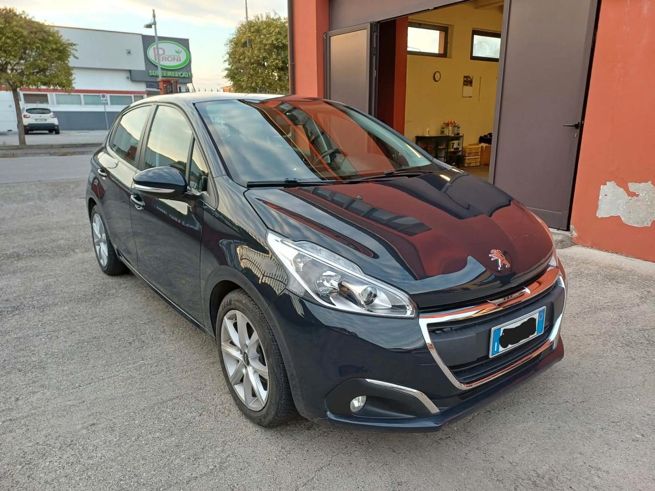 Peugeot 208 1.2 PureTech 82 cv S&S 5 porte Active