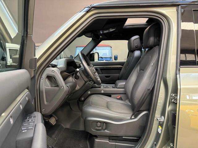 LAND ROVER Defender 110 3.0D I6 AWD Auto X-Dynamic HSE *GARANZIA 2030*