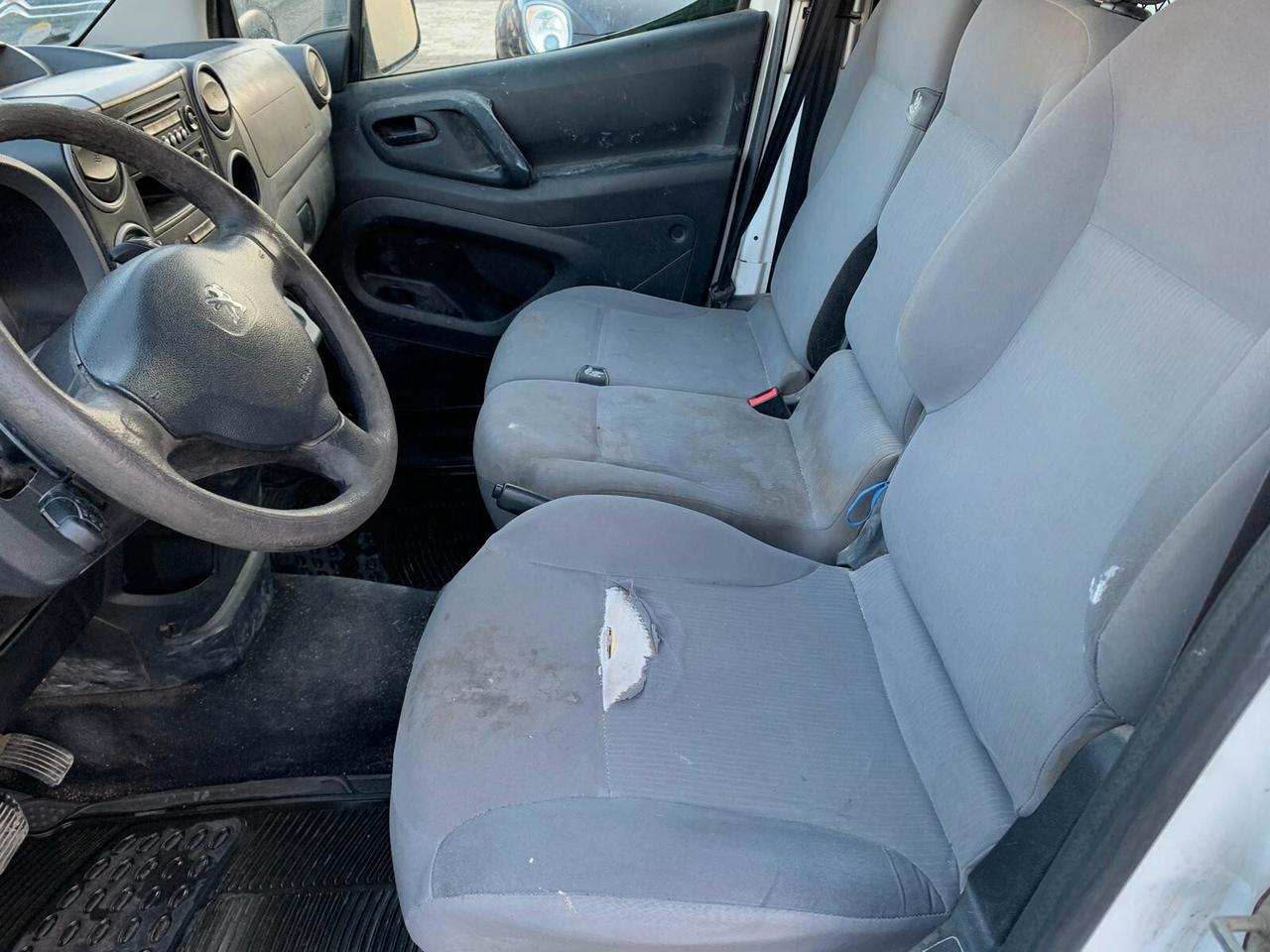 Peugeot Partner 1.6 Hdi Automatico Furgonato