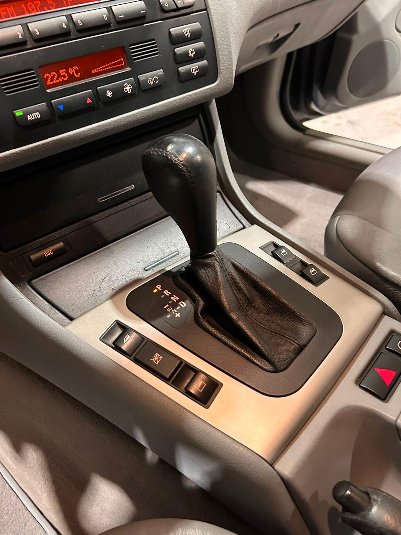 Bmw 330 330d turbodiesel cat 4 porte Attiva