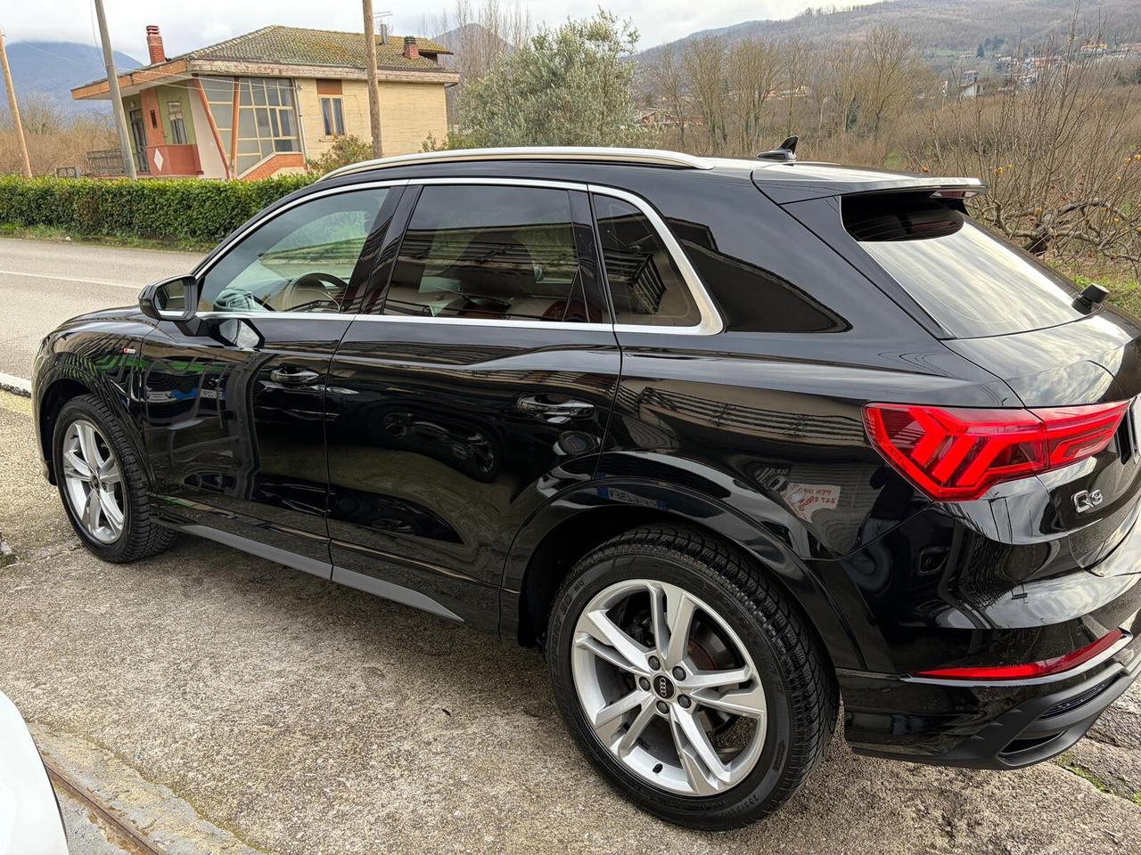 Audi Q3 35 2.0 TDI 150cv quattro S line edition