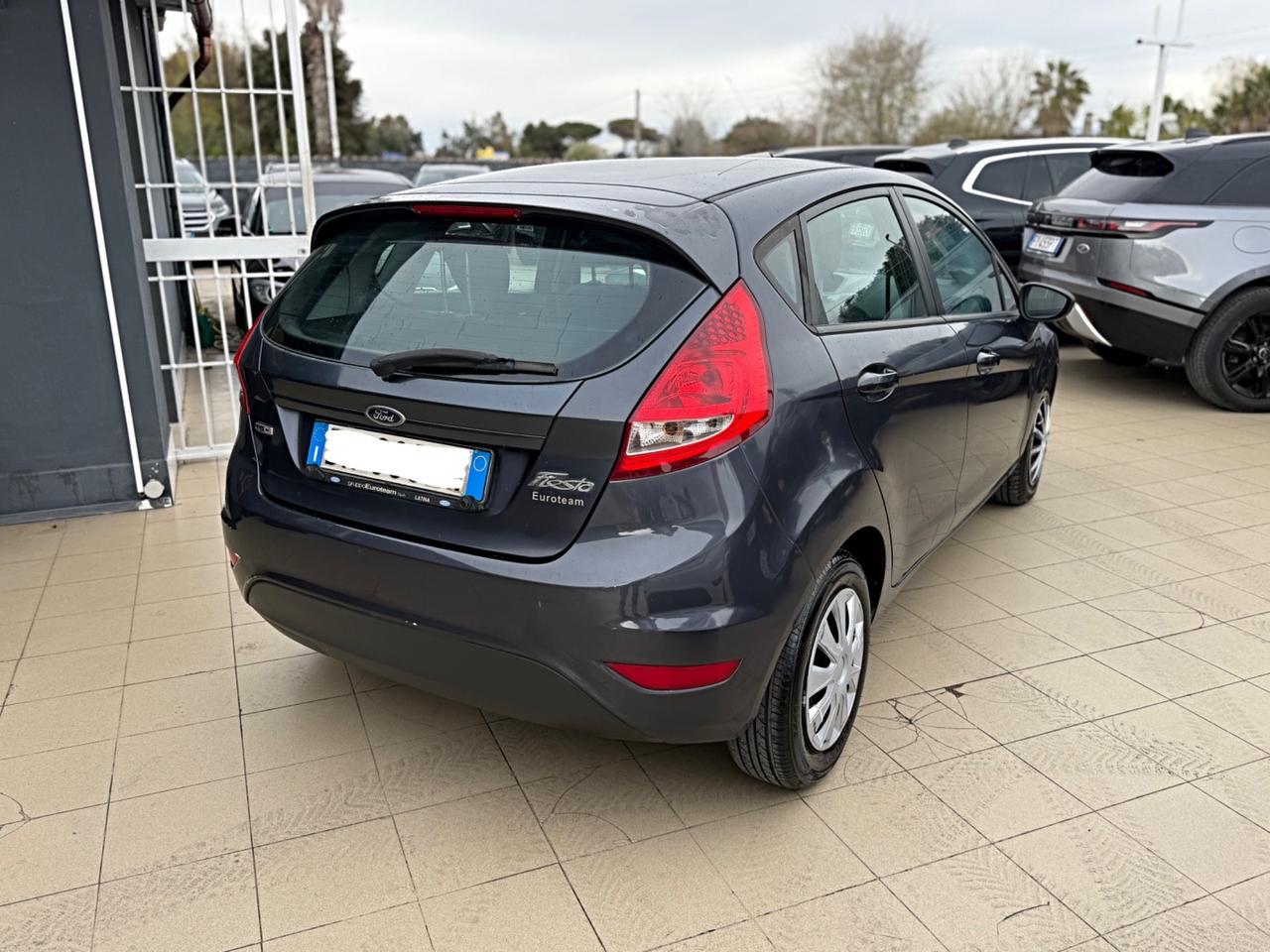 Ford Fiesta 1.4 TDCi 68CV 5 porte Titanium