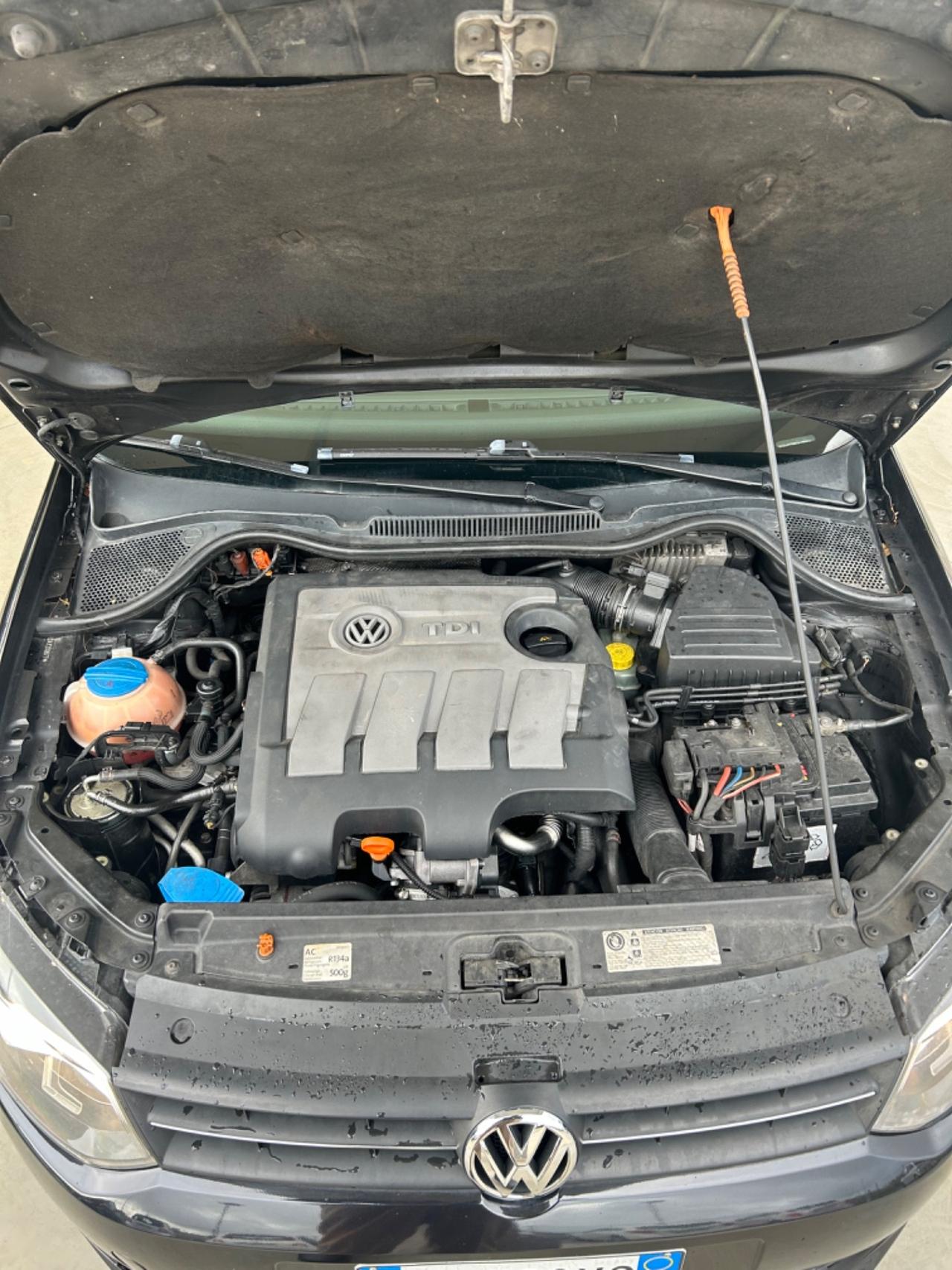 Volkswagen Polo 1.6 TDI CARPLAY