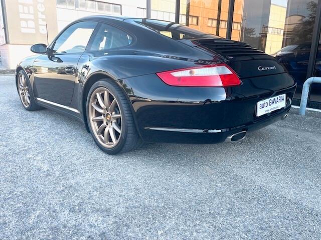 Porsche 911 Carrera 4 Coupé