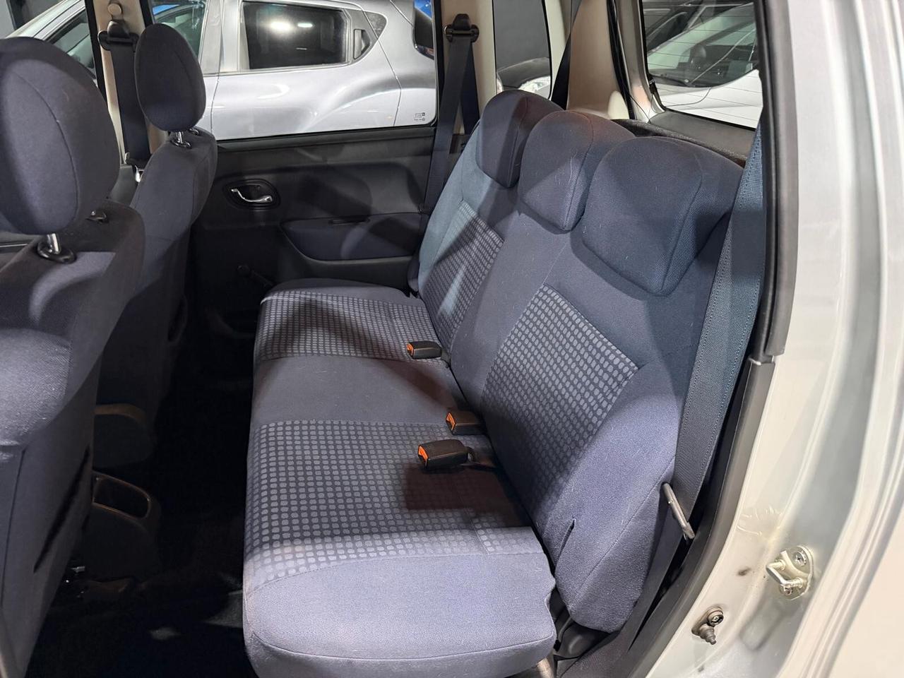 Opel Agila Km 50.000 Benzina Neopatentati