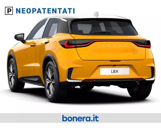 Lexus LBX 1.5 Hybrid Emotion 2WD