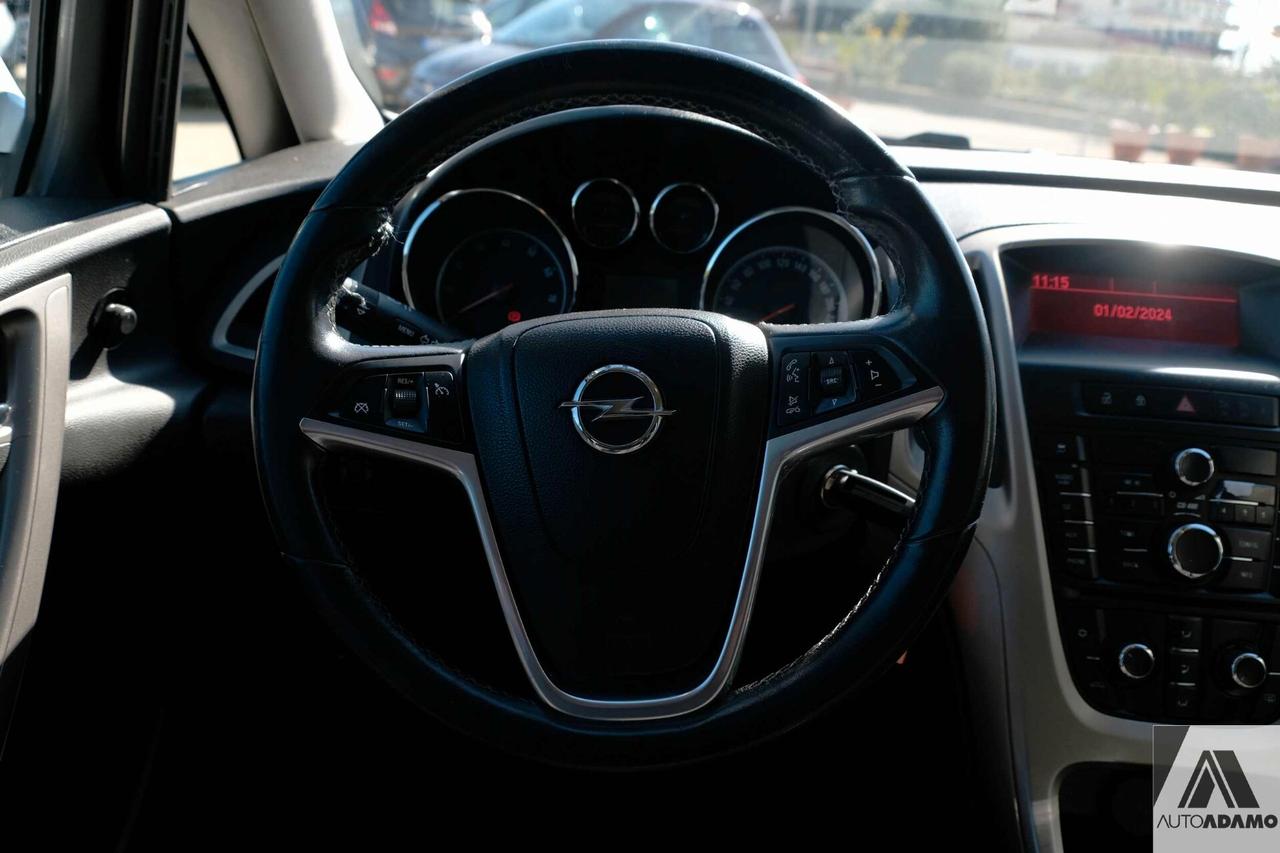 Opel Astra 1.7 CDTI 110CV 5 porte