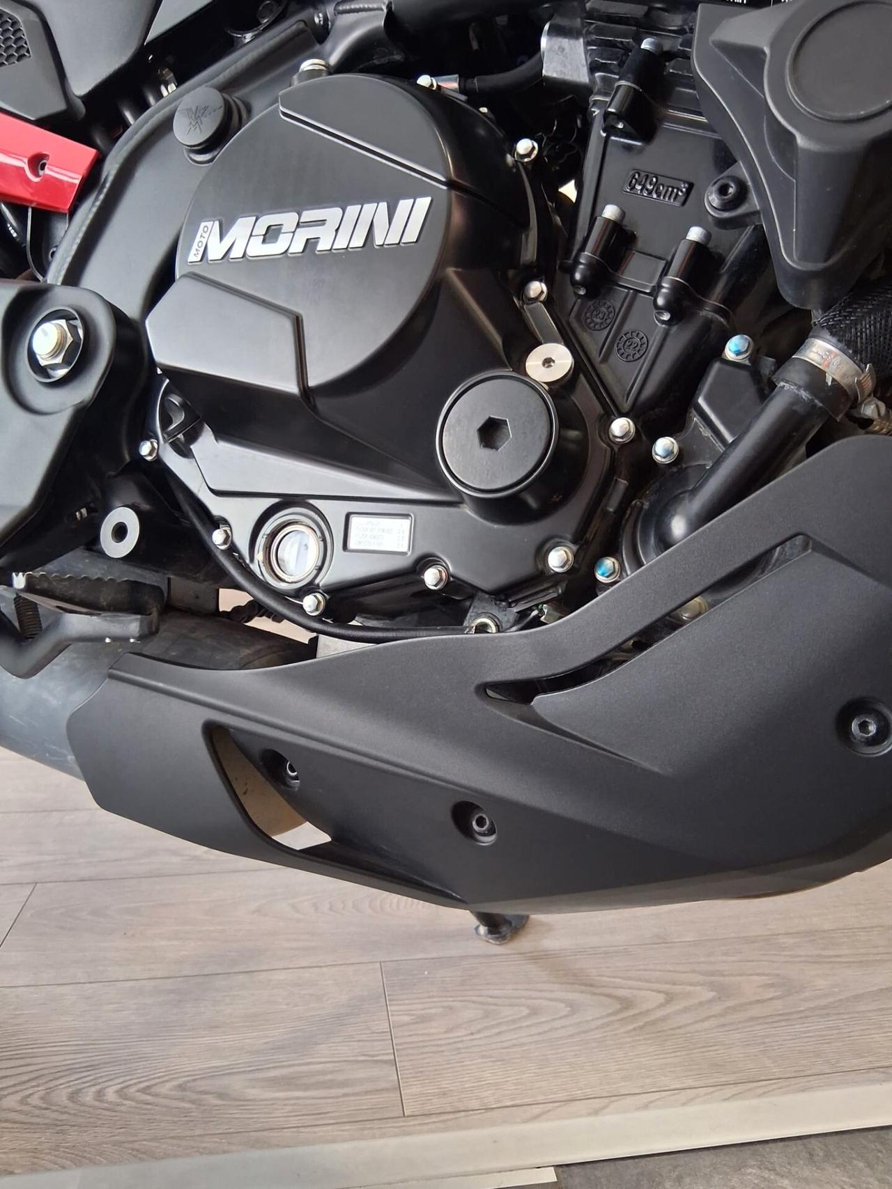Moto Morini X-Cape 649 PATENTE A2