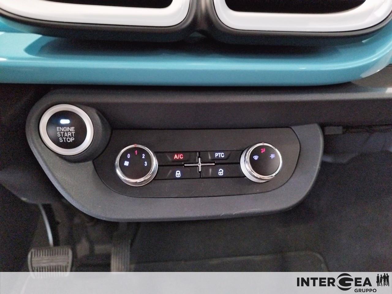 MICROCAR XEV YOYO