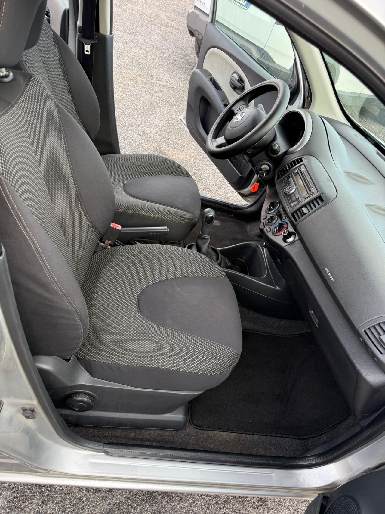 Nissan Micra 1.2 16V 5 porte GPL Eco RDS