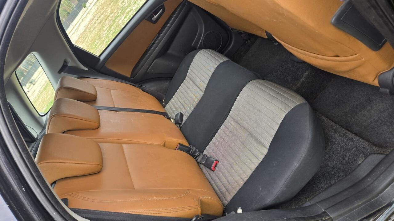 Fiat Sedici 1.9 MJT 4x4 Experience