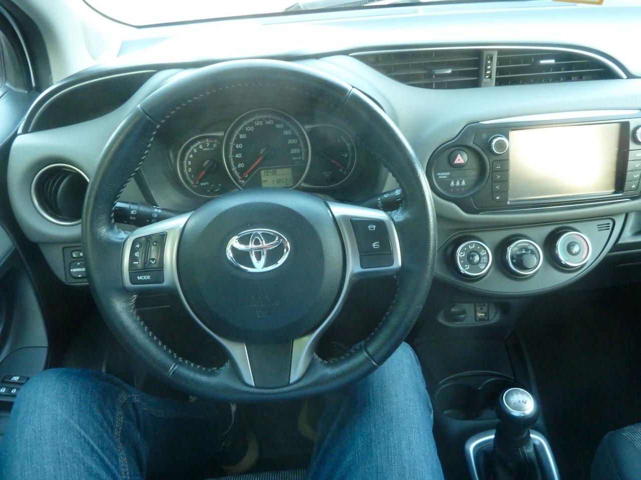 Toyota Yaris 1.0 5 p. OK Neopatentati