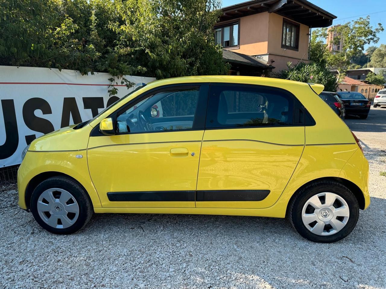 Renault Twingo SCe EDC Intens