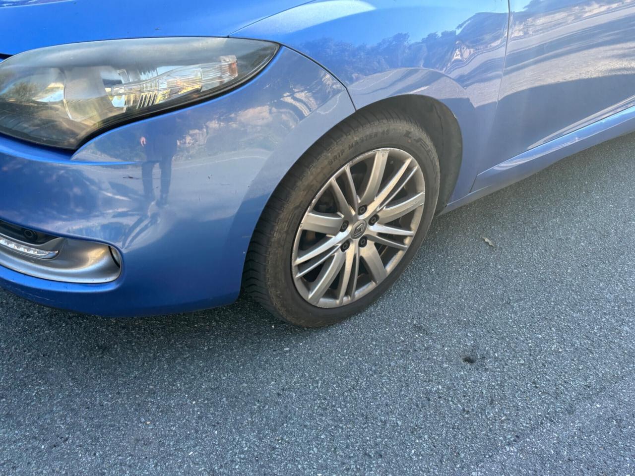 Renault Megane Mégane Coupé 1.6 dCi 130CV Start&Stop ESM Energy GT Line