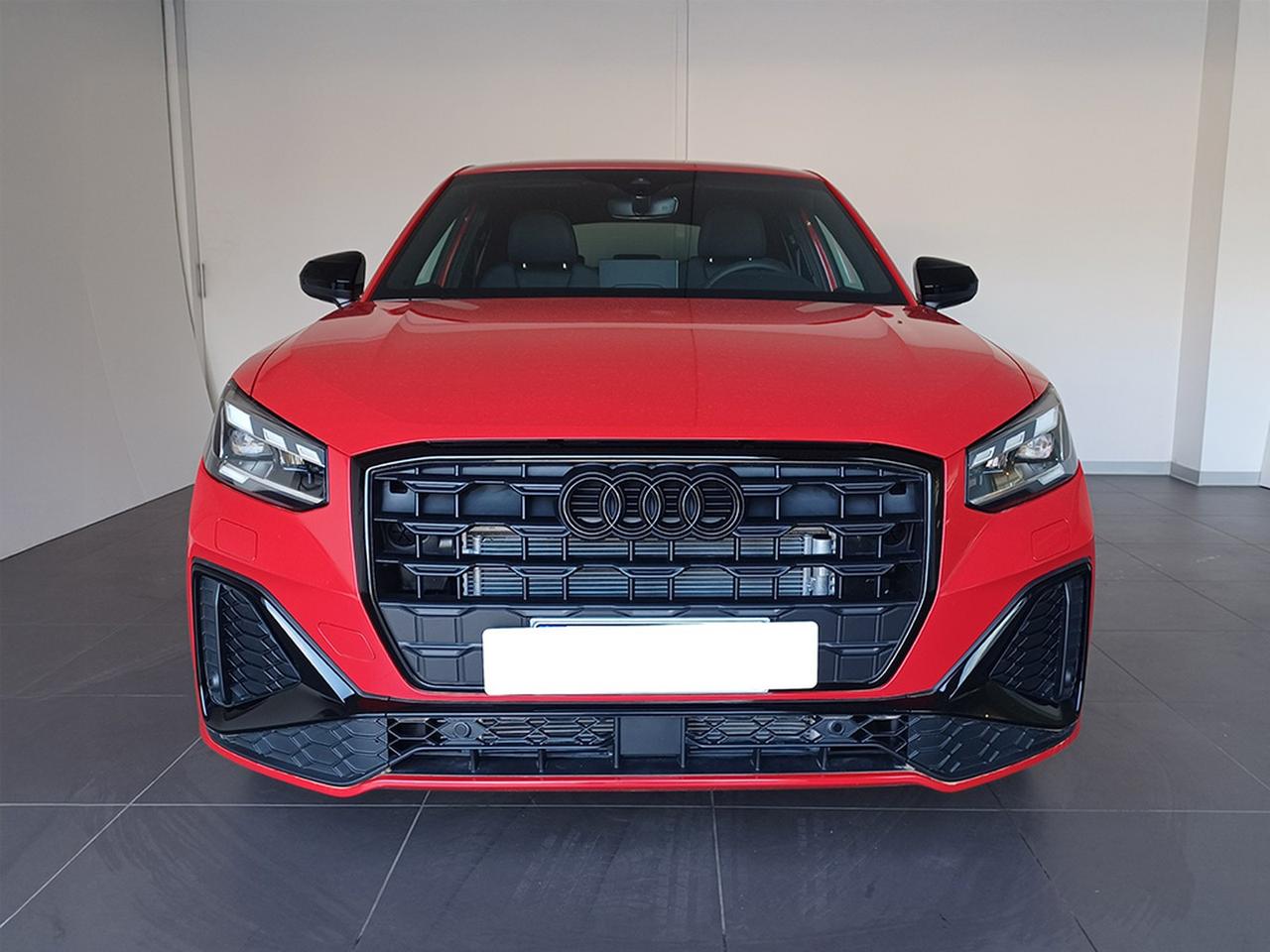 Audi Q2 35 1.5 tfsi identity black s-tronic
