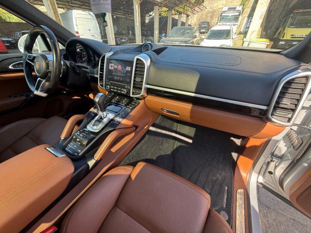 PORSCHE Cayenne PLATINUM EDITION