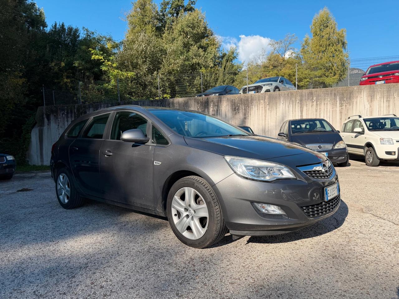 Opel Astra 1.7 CDTI 110CV Sports Tourer Cosmo