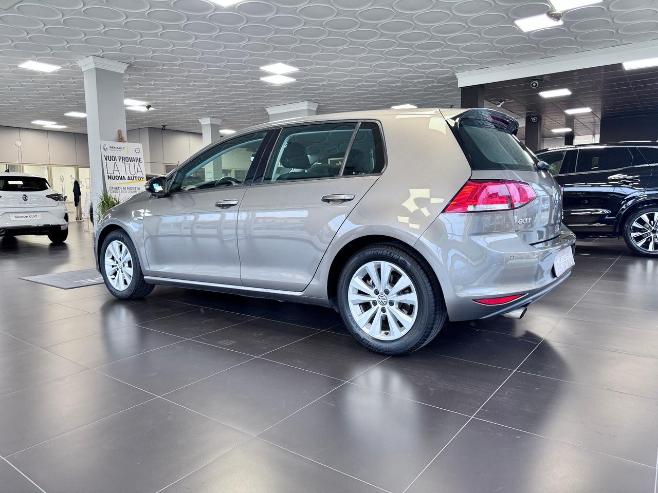Volkswagen Golf 1.0 TSI 115 CV 5p. Trendline BlueMotion