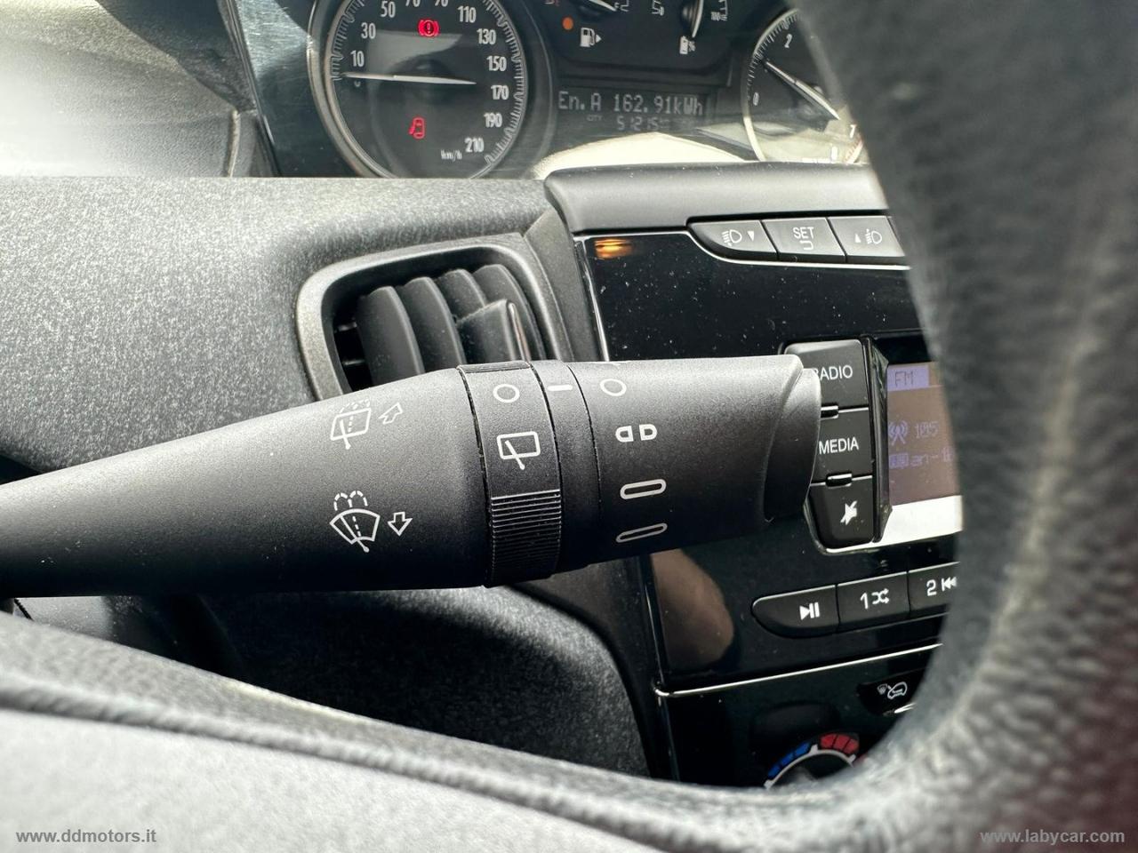 LANCIA Ypsilon 1.0 FireFly 5p.S&S Hybrid Silver *NEOPATENTATI*
