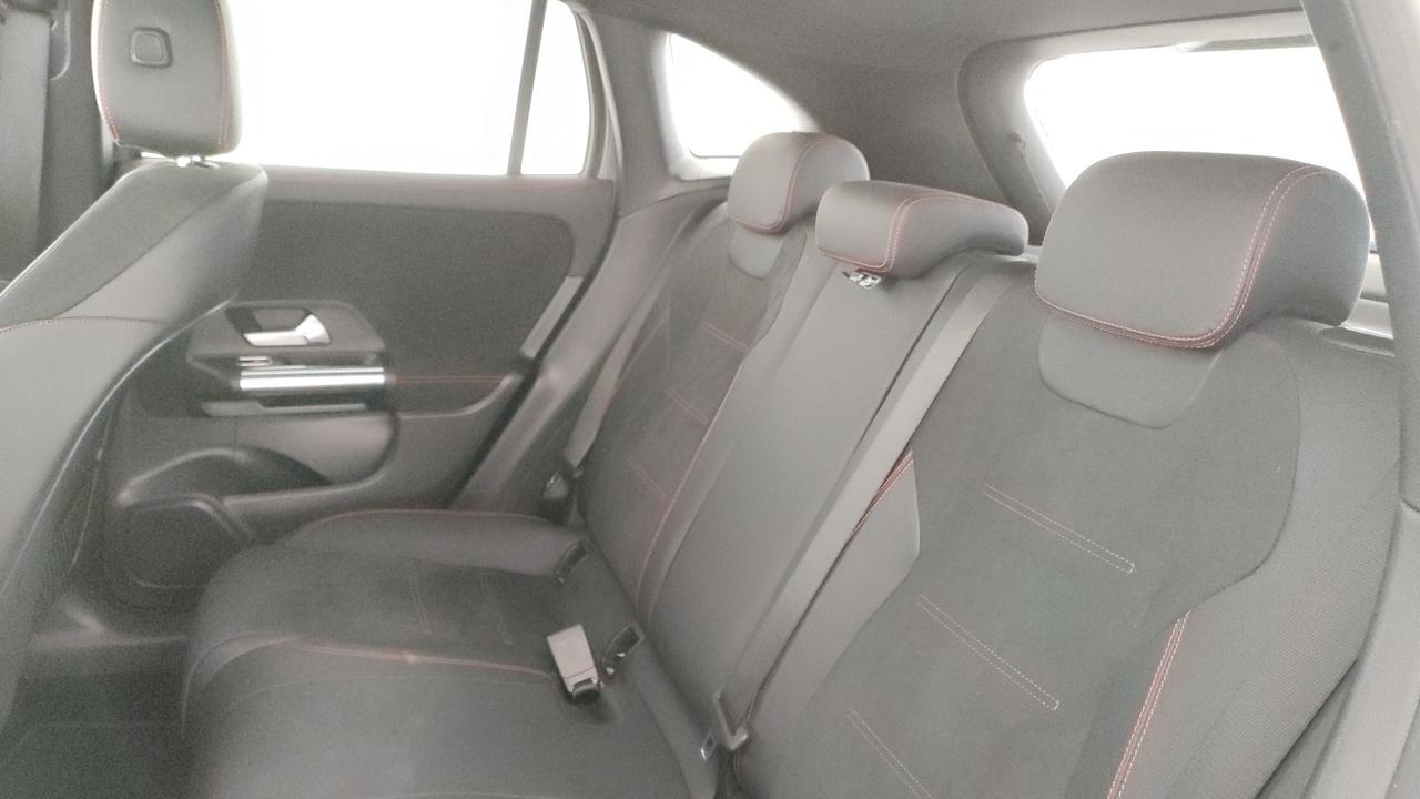 Mercedes-Benz GLA 250 e phev (eq-power) Premium auto
