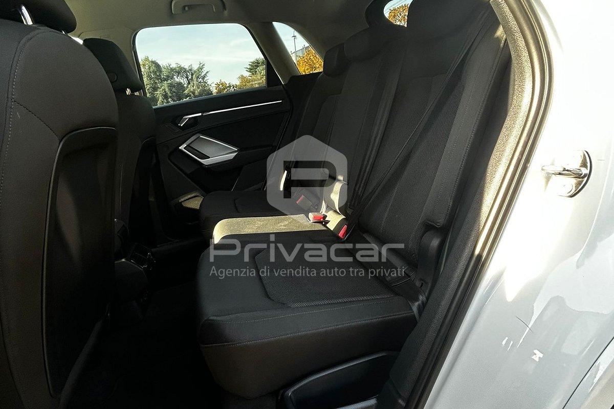 AUDI Q3 45 TFSI e S tronic S line edition