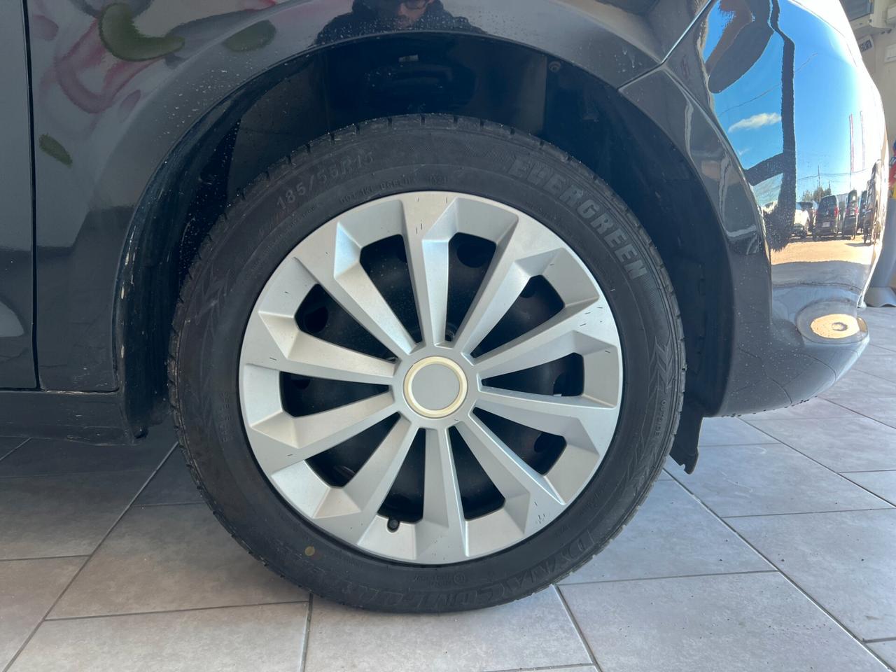 Lancia Ypsilon 1.2 69 CV 5 porte S&S Gold