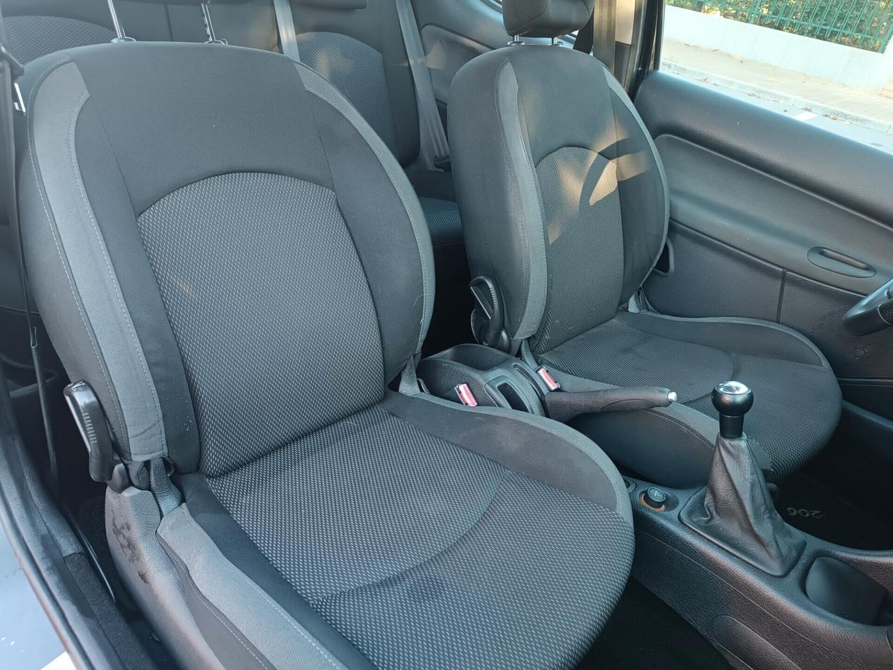 Peugeot 206 1.4 benzina garanzia