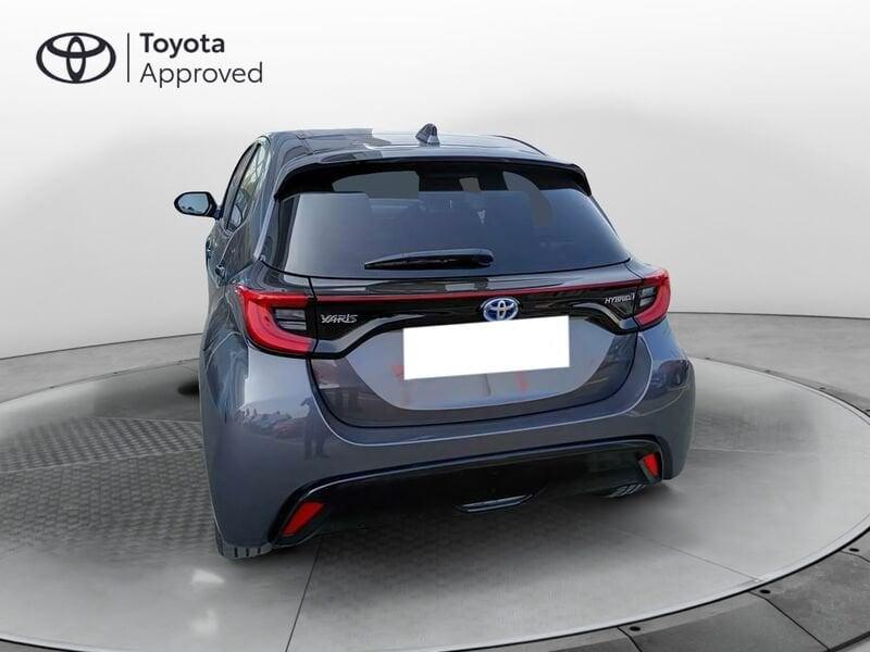 Toyota Yaris 1.5 hybrid Lounge
