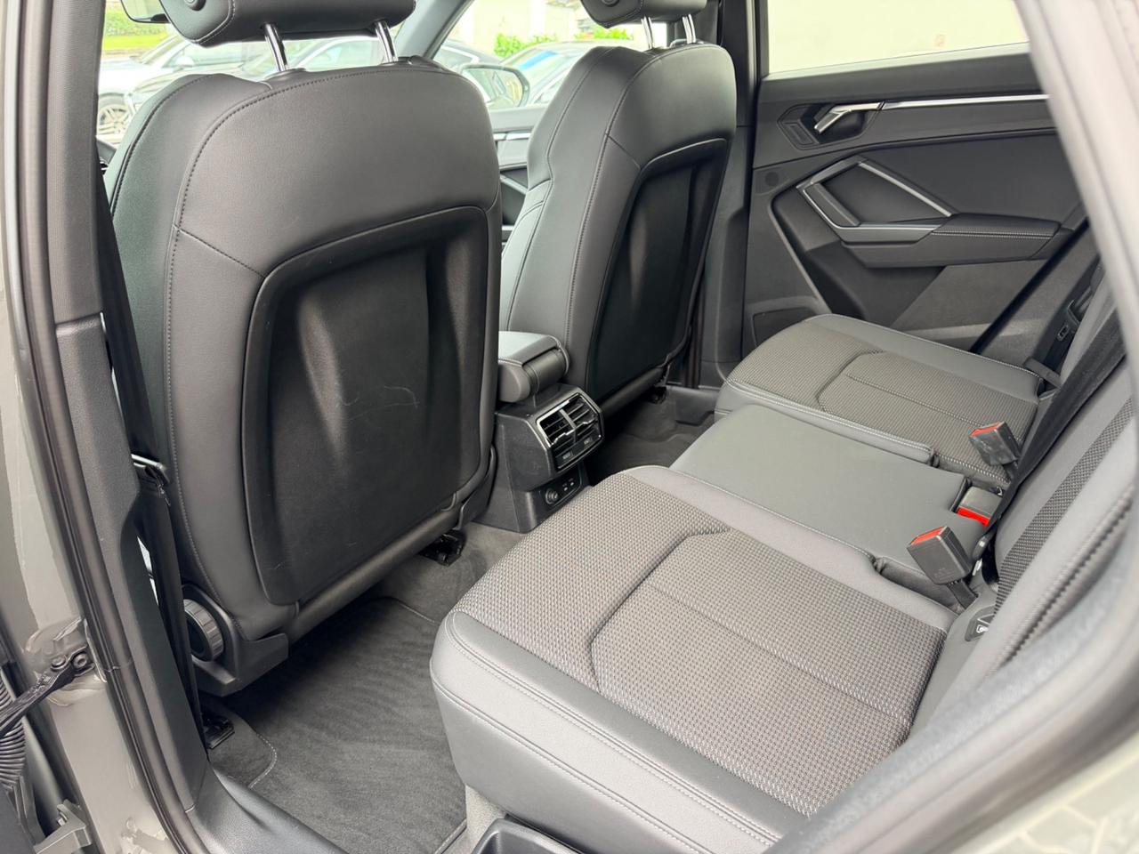 Audi Q3 35 150cv TDI S tronic line edition
