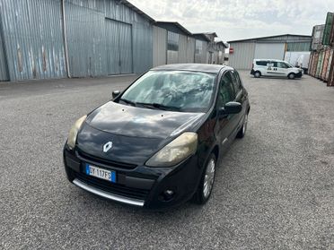 Renault Clio 1.2 16V 5 porte Luxe NEOPATENTATI