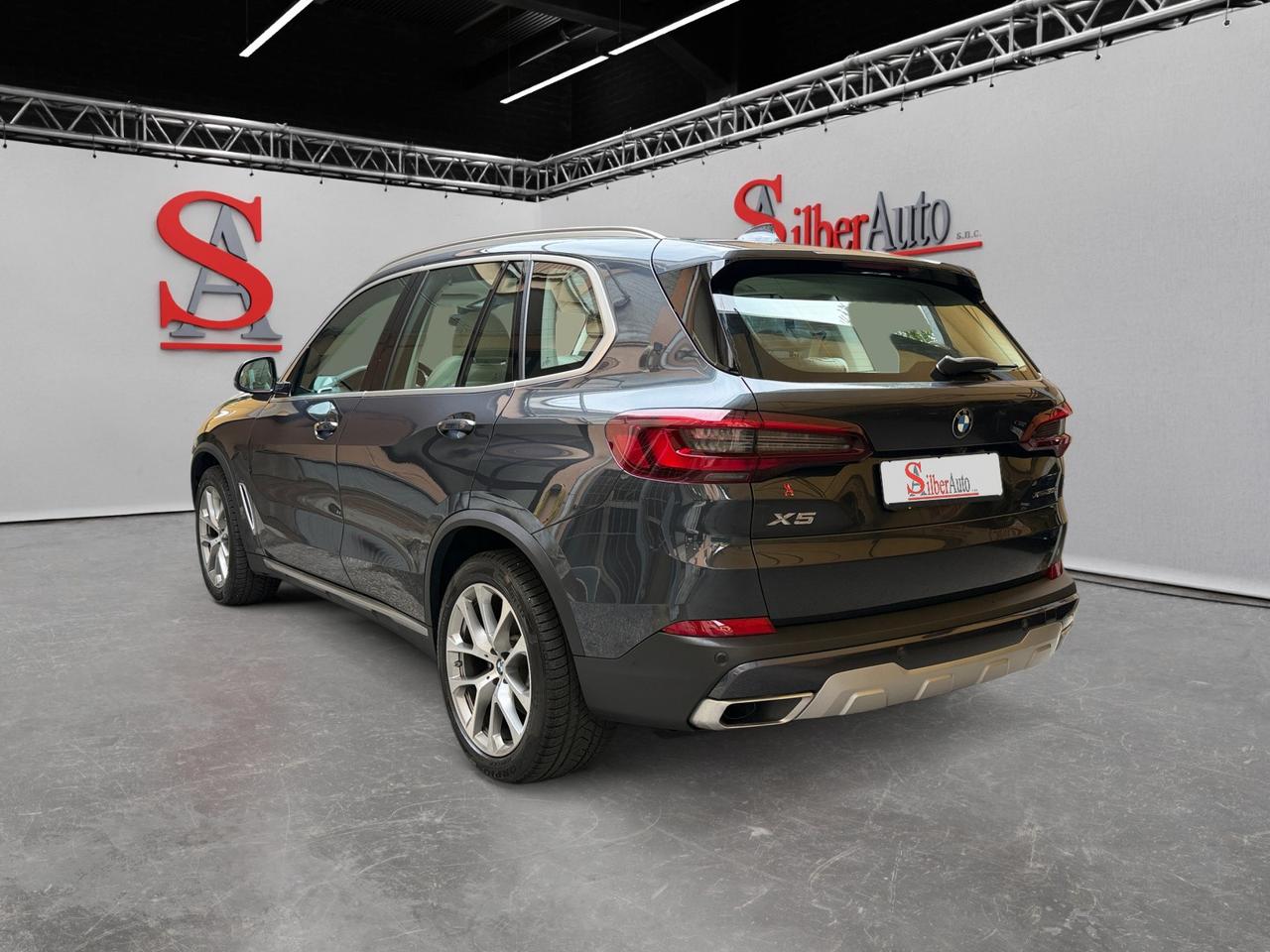 BMW X5 xdrive30d Mhev 48V 286 CV - CERCHI INLEGA 20" -