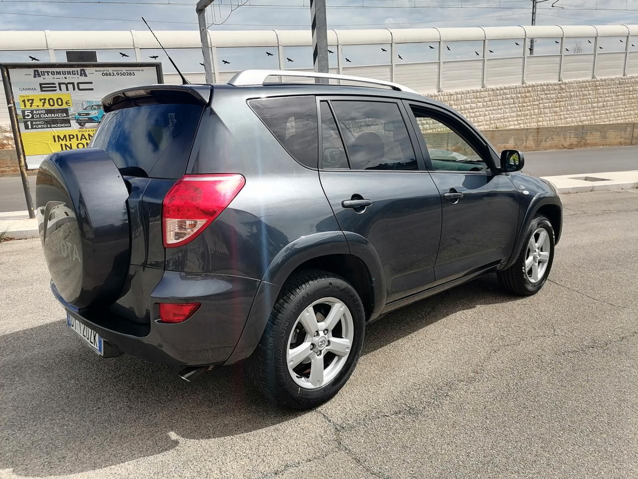 Toyota RAV 4 Crossover 2.2 D-Cat 177 CV Luxury