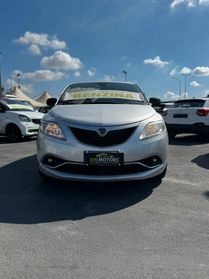 Ypsilon 1.2 69 CV 5 porte Platinum 06/2016