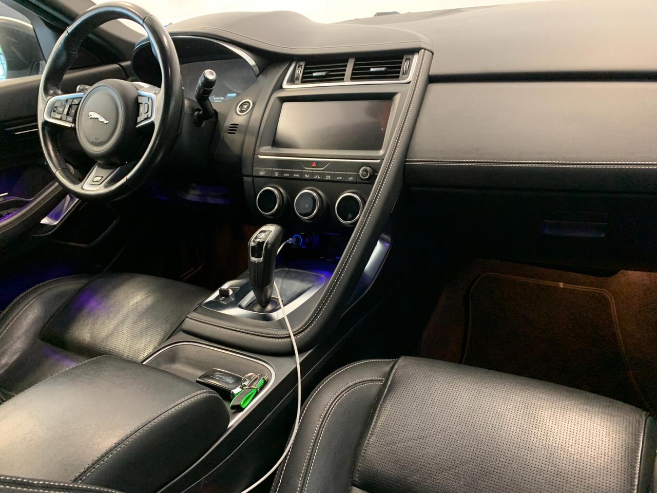 Jaguar E-Pace 2.0D 180 CV AWD aut. R-Dynamic