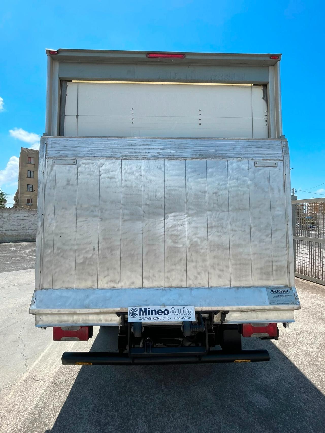 IVECO DAILY FURGONE CASSA E SPONDA IDRAULICA 35C13