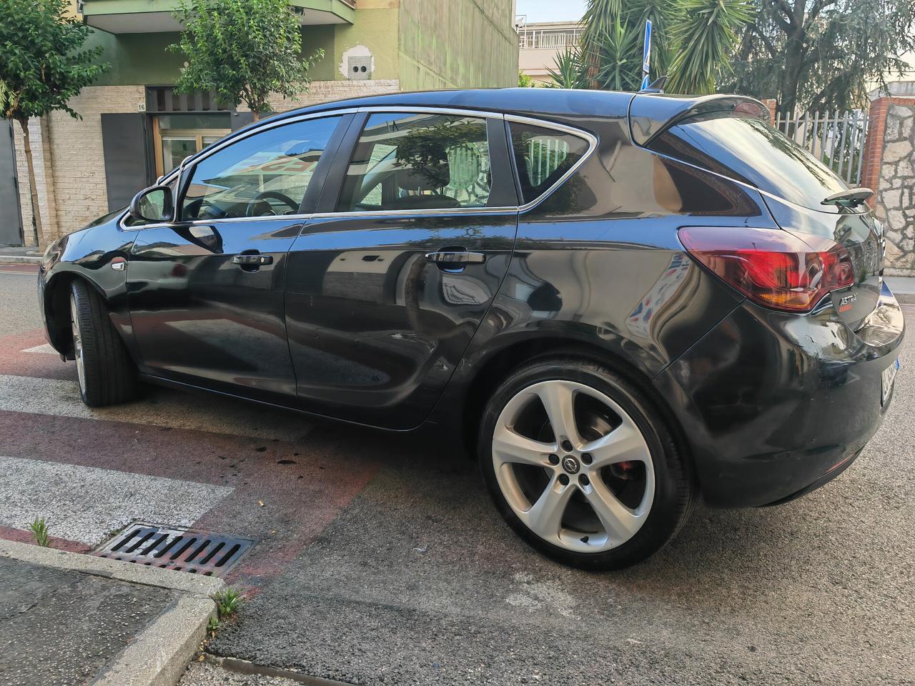 OPEL ASTRA 1.7 CDTI DIESEL CV125 KW92 COSMO