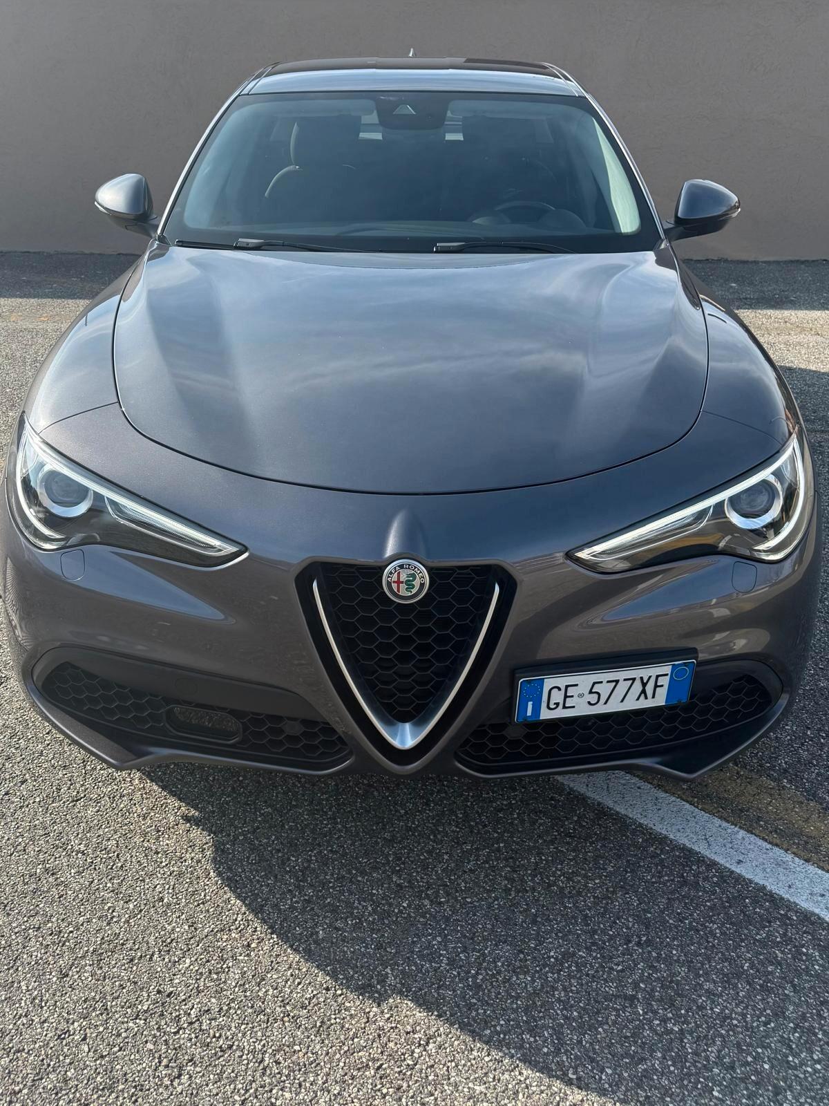 Alfa Romeo Stelvio 2.2 Turbodiesel 190 CV AT8 Q4 Business