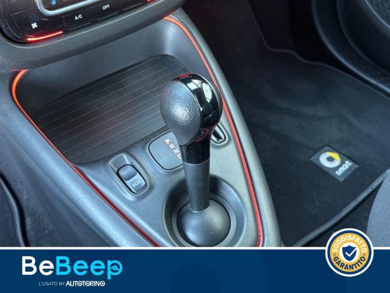 smart fortwo EQ MATTRUNNER 22KW