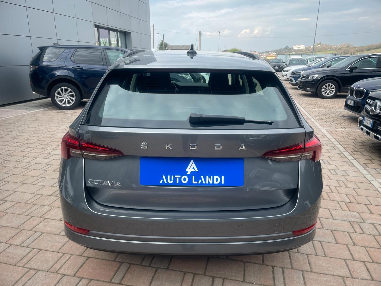 Skoda Octavia 2.0 TDI EVO SCR 150 CV DSG Wagon Executive