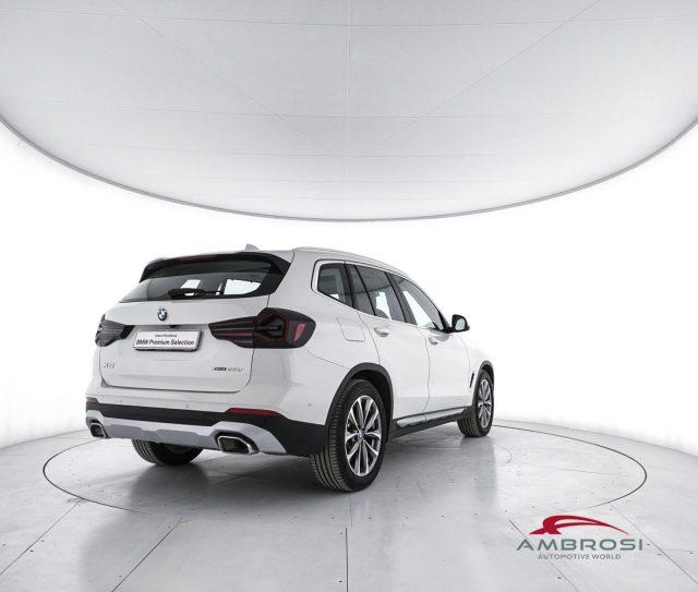 BMW X3 xdrive20d mhev 48V auto