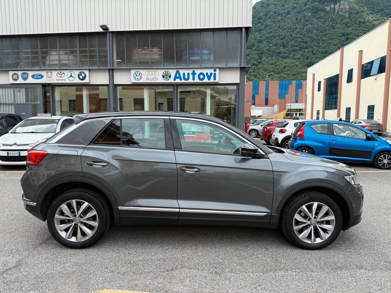 Volkswagen T-Roc 1.0 TSI 115 CV Style *B-COLOR*CARPLAY/ANDROID AUTO*
