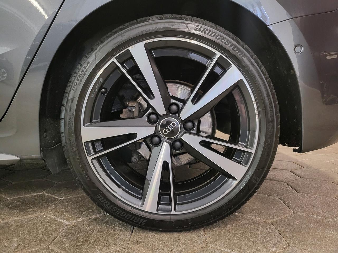 Audi A3 SPB 40 TFSI quattro S tronic line edition